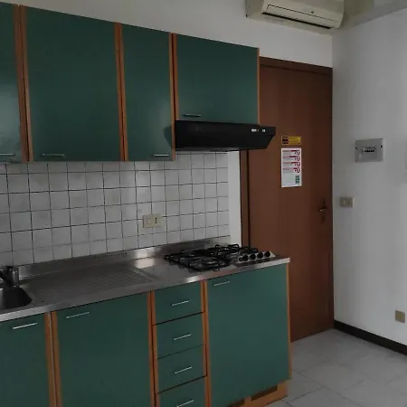 Businelli 3b Apartment *
